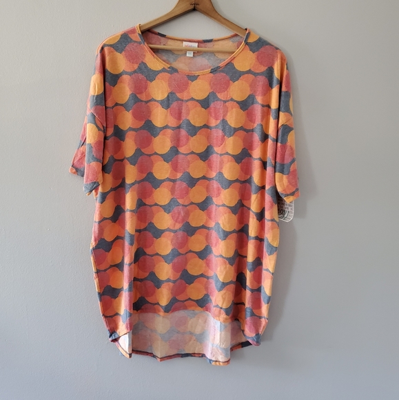 LuLaRoe Tops - NWT Lularoe Circle Print Irma Top